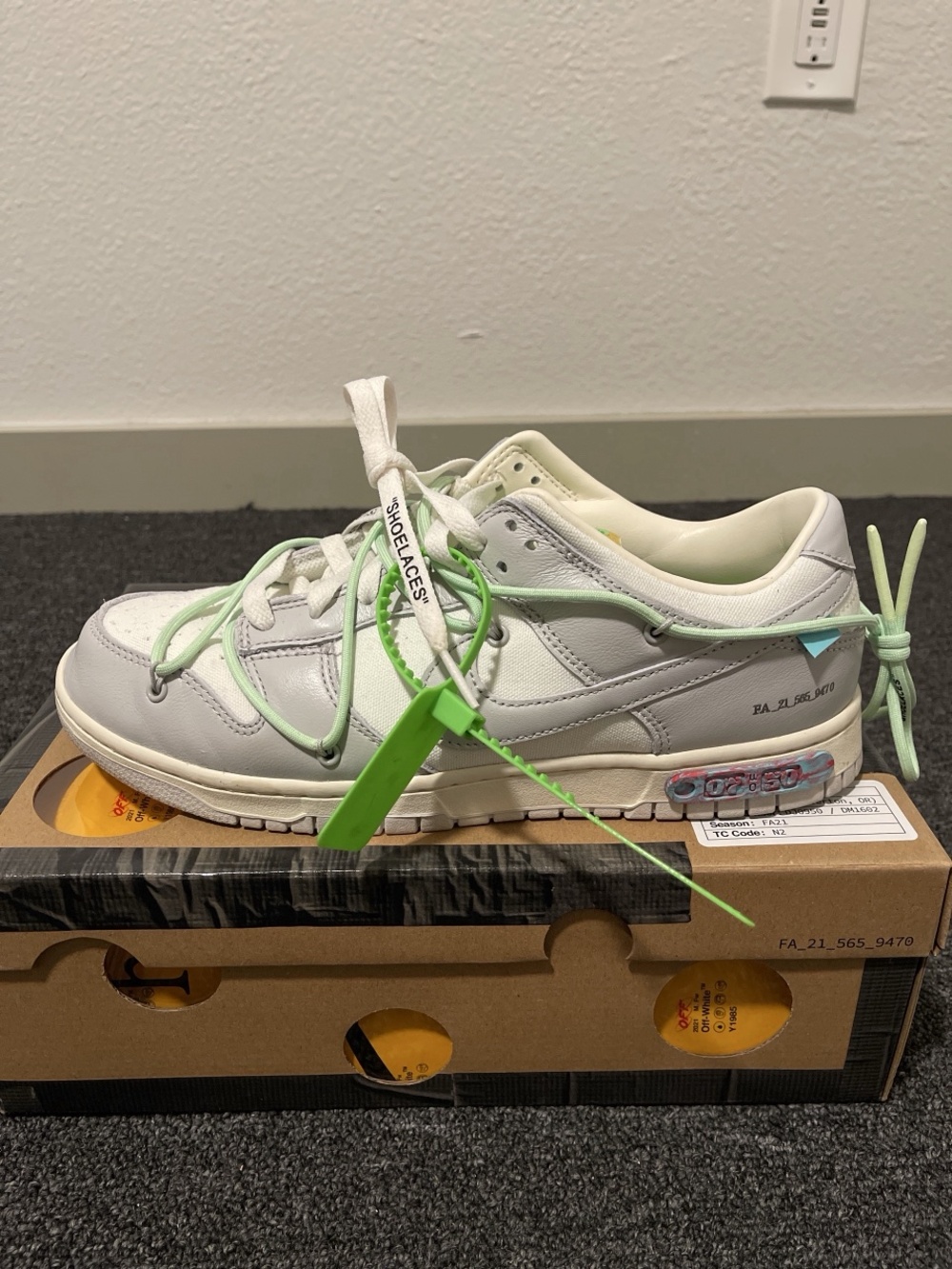 Nike Dunk Low Off-White Lot 07 of 50